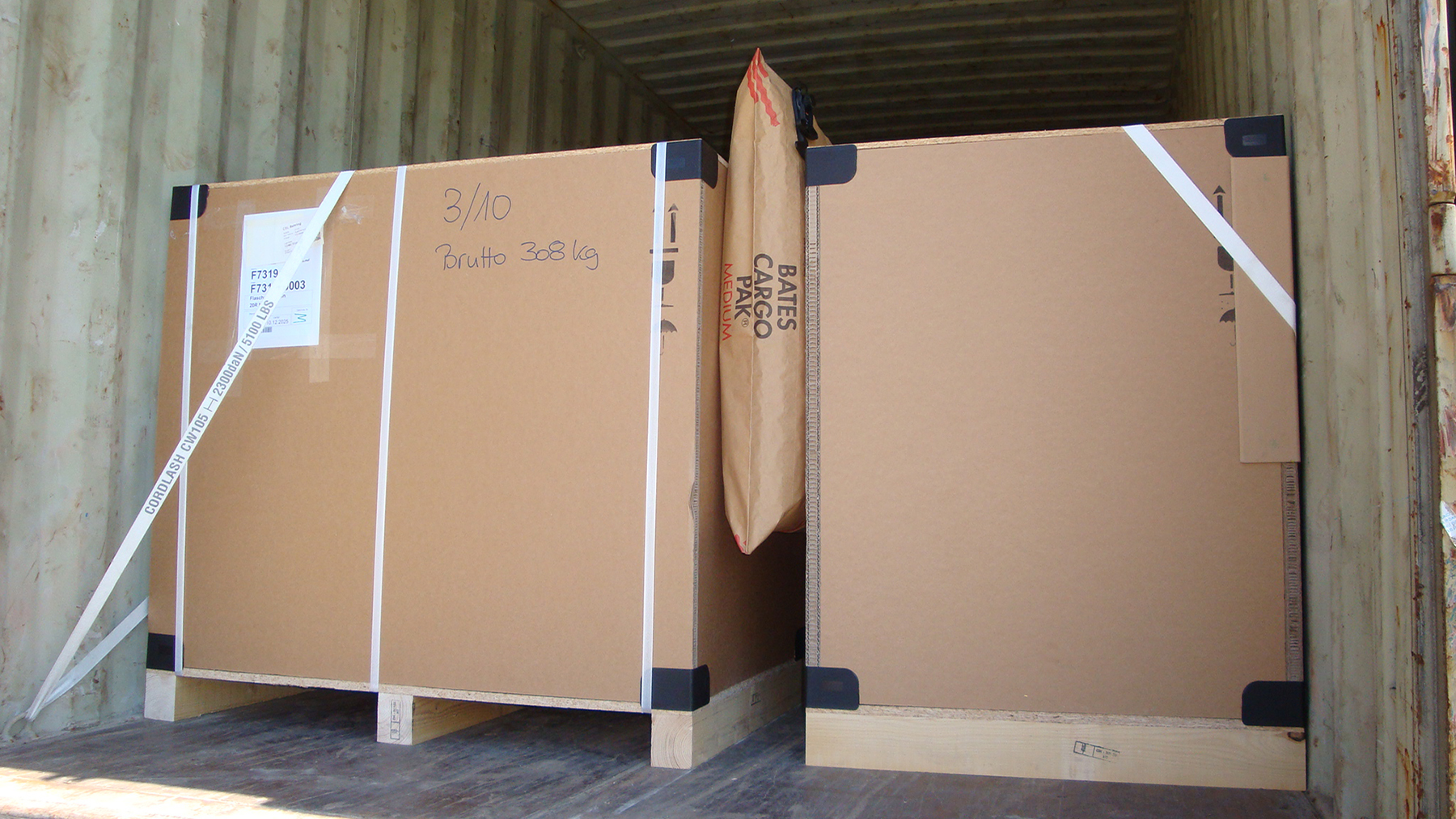 CONTAINER STOWAGE